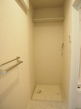 リバーサイドカーサ 103号-8