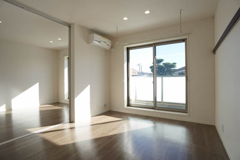 グランシャリオ 303号-2