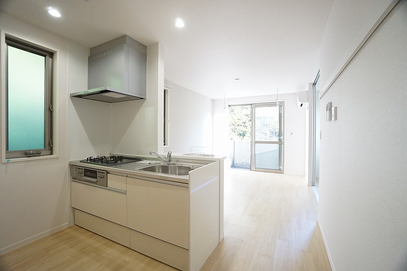 Ａｔｅｌｉｅｌｌ　Ａ 203号-2