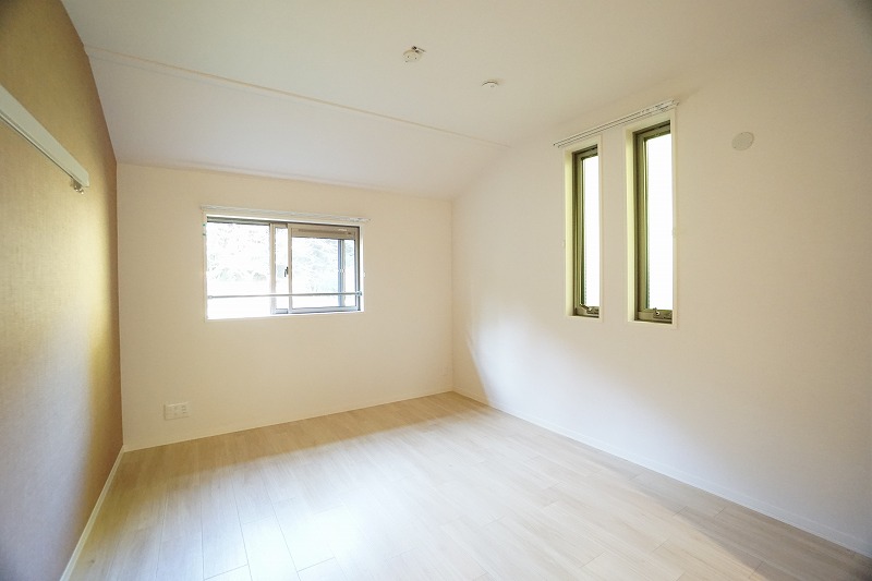 Ａｔｅｌｉｅｌｌ　Ａ 203号-7