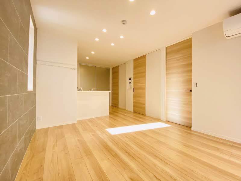 ラ・フレーズ弐番館 102号-2