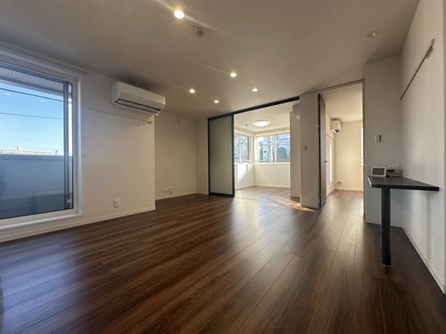 シャーメゾンＭ１４４ 301号-2