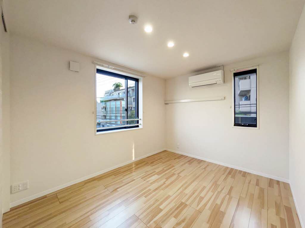 ホヌ　プレミアス 201号-4