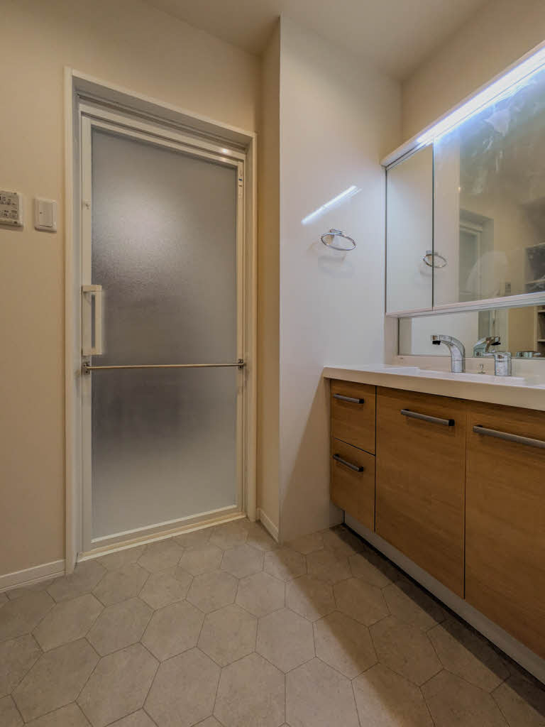 ピノ・グリナージュ 201号-8