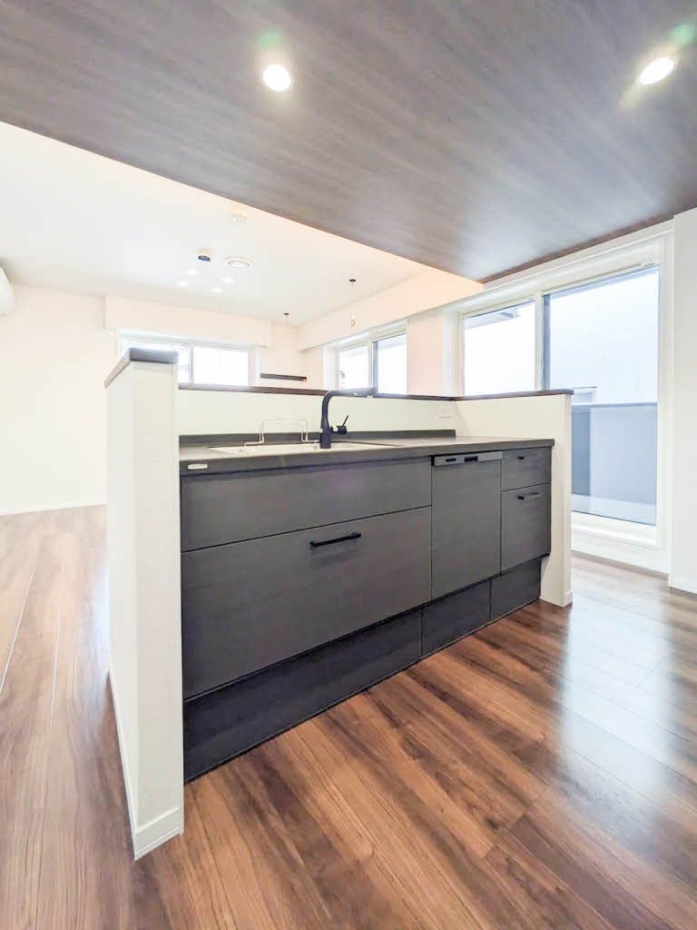 カローレ　デル　ソーレ 203号-7