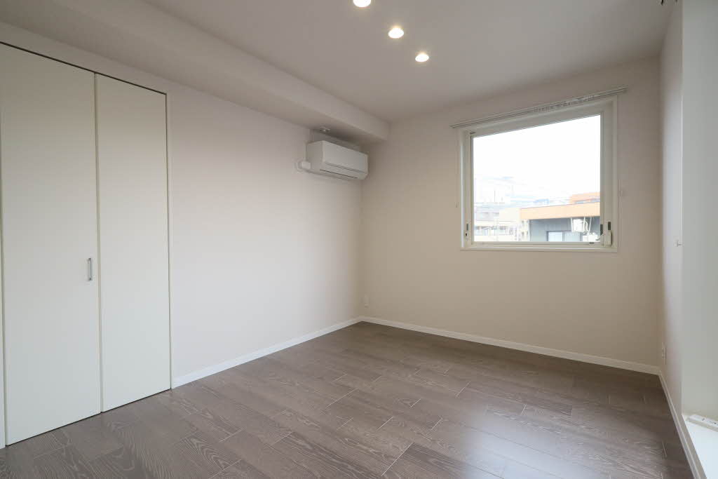 コンフォーザ 301号-4