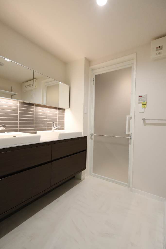 コンフォーザ 301号-8