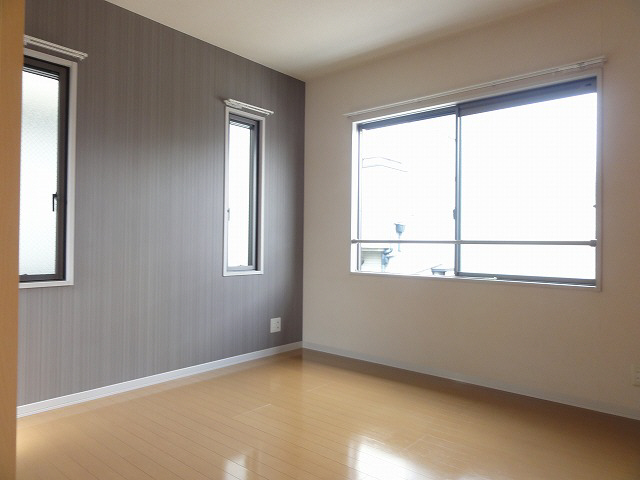 メゾン・エスポワール 102号-7