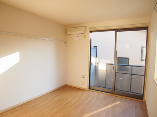 メゾンベール川中島 103号-2