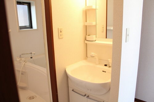 ＣＡＲＥＴＴＡ 202号-6