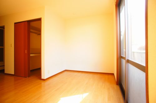 リープリングス・ハウス 102号-3