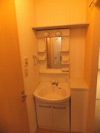 ハニーコーム 303号-8