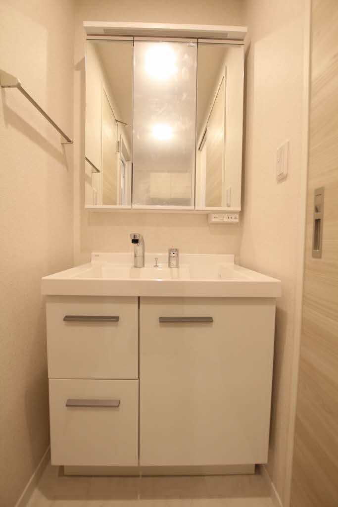 ＩＶＹ・メゾン 301号-7