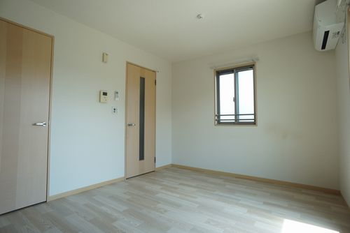 エルレーブ・S 301号-4