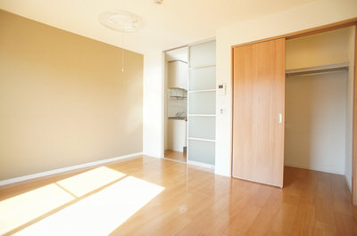 フワイエド Ⅱ 302号-5