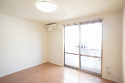 アクア　ハイム 203号-2