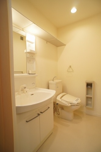 シャーメゾン都町 301号-8