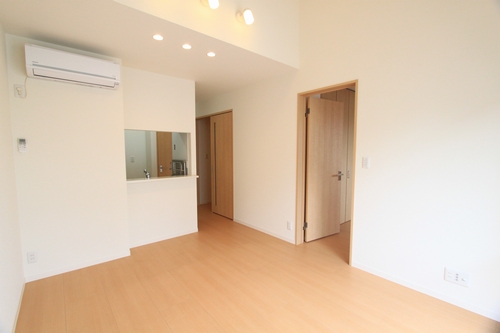 Ａｐｉｏｎ 201号-2