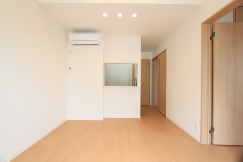 Ａｐｉｏｎ 201号-3