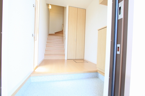 Ａｐｉｏｎ 201号-11