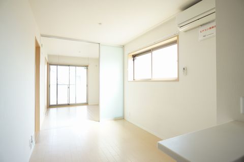 イーストハイツ 302号-2