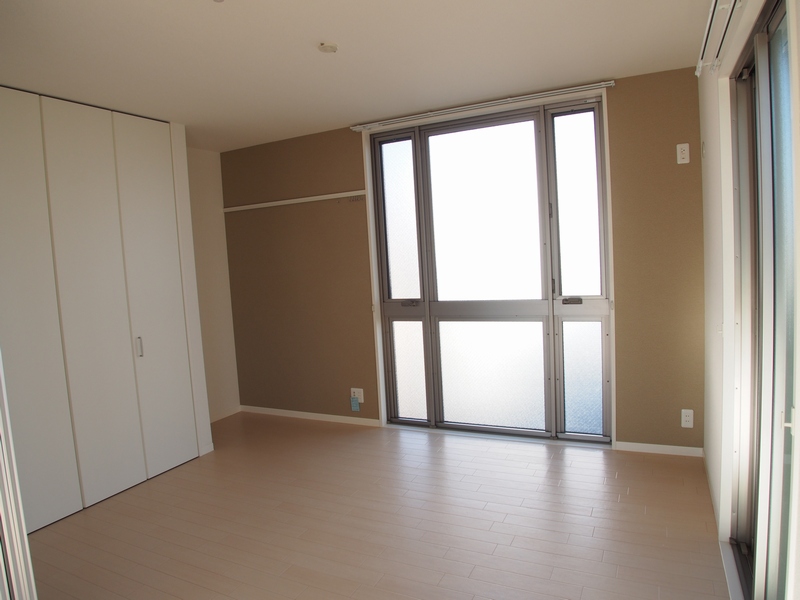 ラシーヌ中野島 301号-6