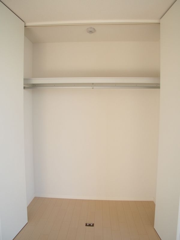 ラシーヌ中野島 301号-11