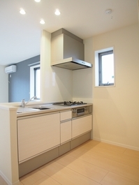 アミコート 301号-4