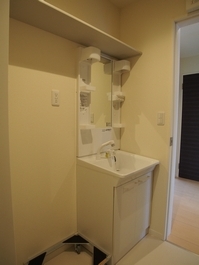 アミコート 301号-9