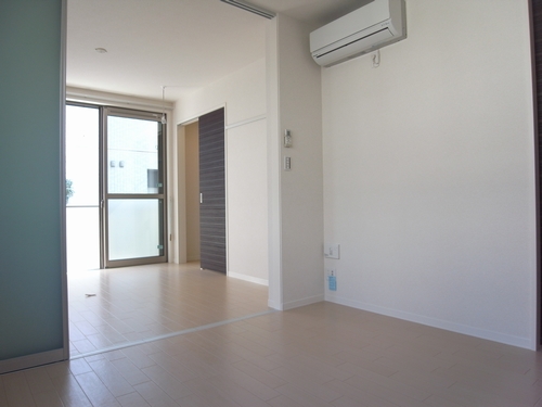 ファミールコート 201号-5