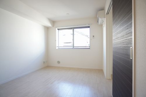 ボヌール 202号-2