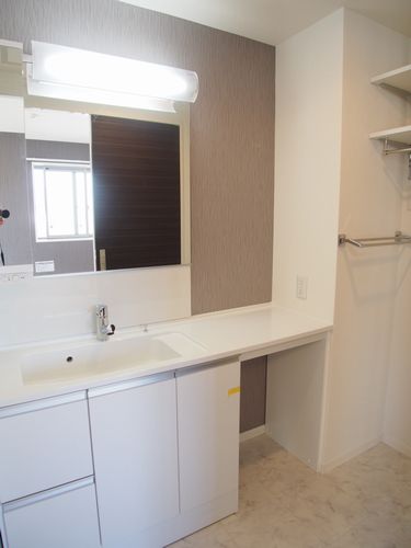 エクラシエ新城 202号-8