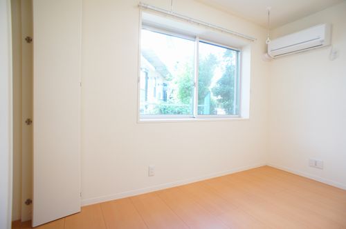 メゾン・ドゥ・ヴィラ 101号-6