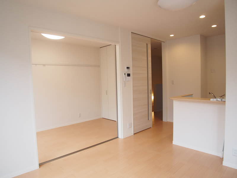 メゾンリヴィエール 201号-4