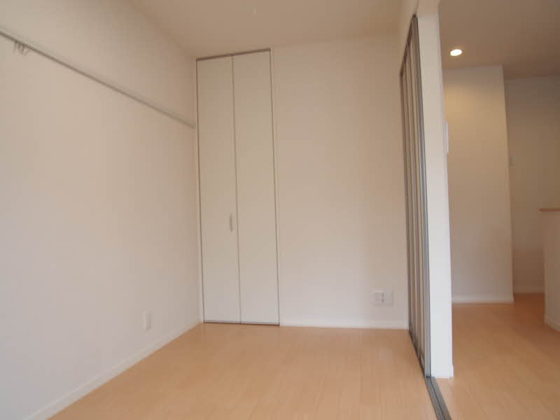 メゾンリヴィエール 201号-6