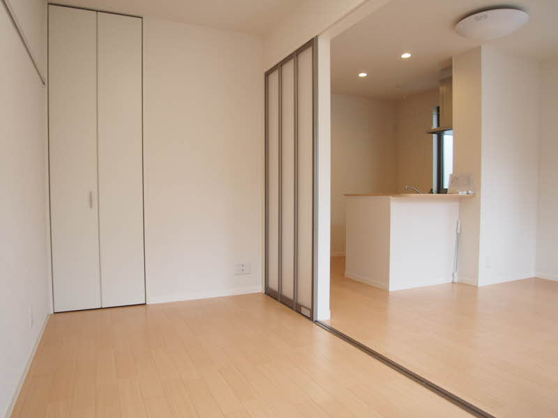 メゾンリヴィエール 201号-7