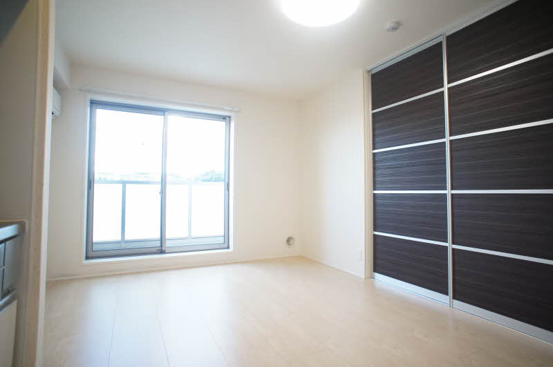 ラヴェール　Ｓ 302号-3