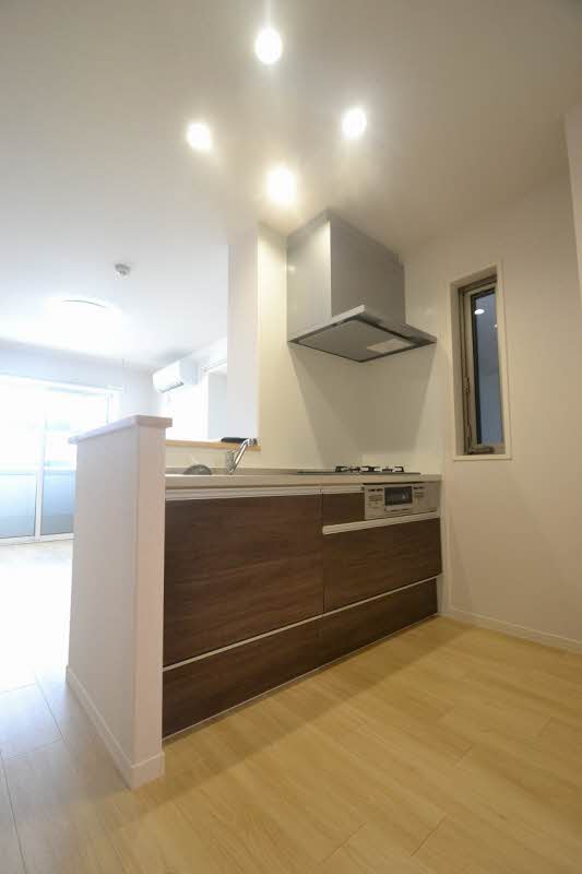 メゾン　プルミエール 102号-7