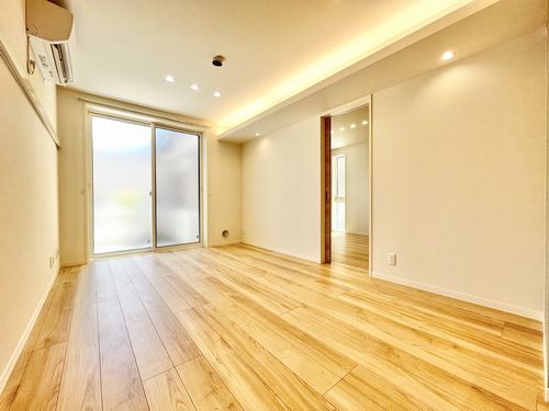 ゼフィール 102号-2