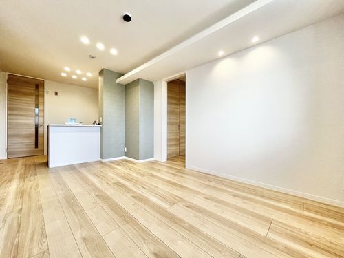 ゼフィール 201号-3