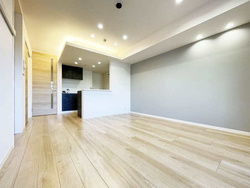 コンドミニオ　エテルナ 102号-3