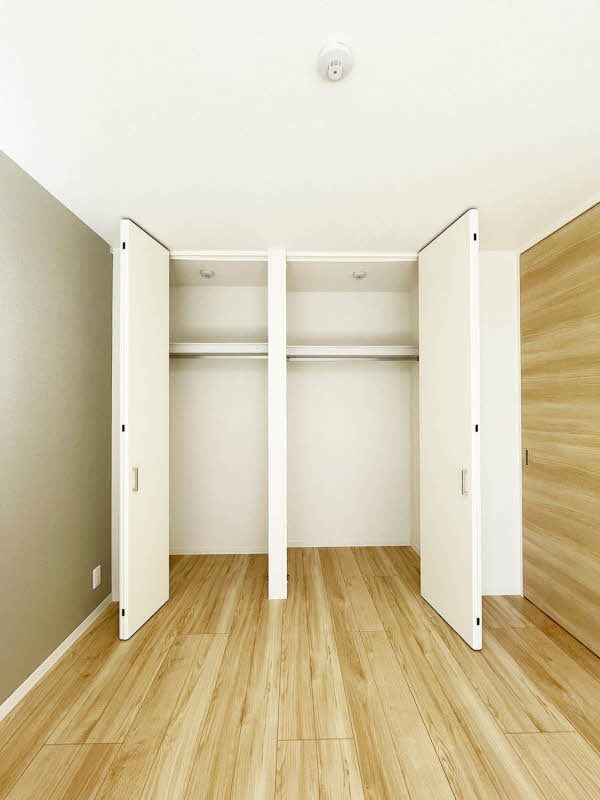 コンドミニオ　エテルナ 103号-6