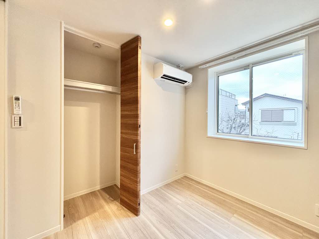 ライブオークＫ・Ｓ 203号-8