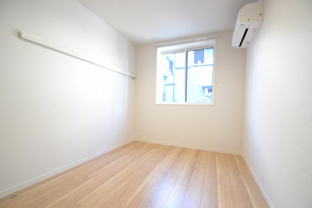 トレジャー大谷戸 103号-2