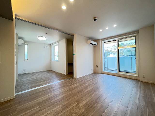 ビラ　スキエラ　宮崎台 202号-3