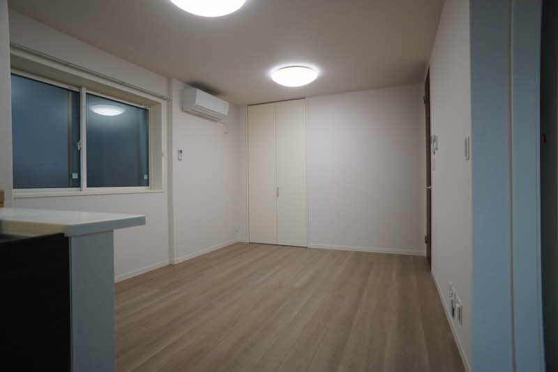 シャーメゾン神明町 101号-3