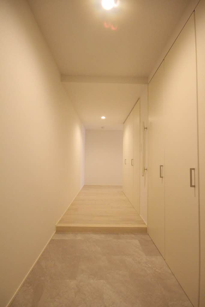 ラリュール 303号-9