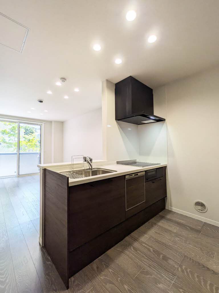 ロングウッドテラス 101号-6