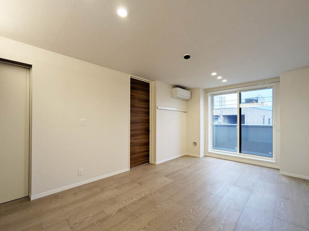 デア　グランツ 303号-3