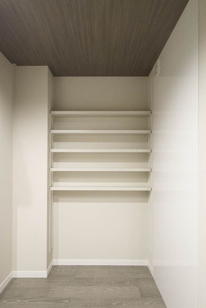 ラ・ベラ・ヴィータ 101号-7